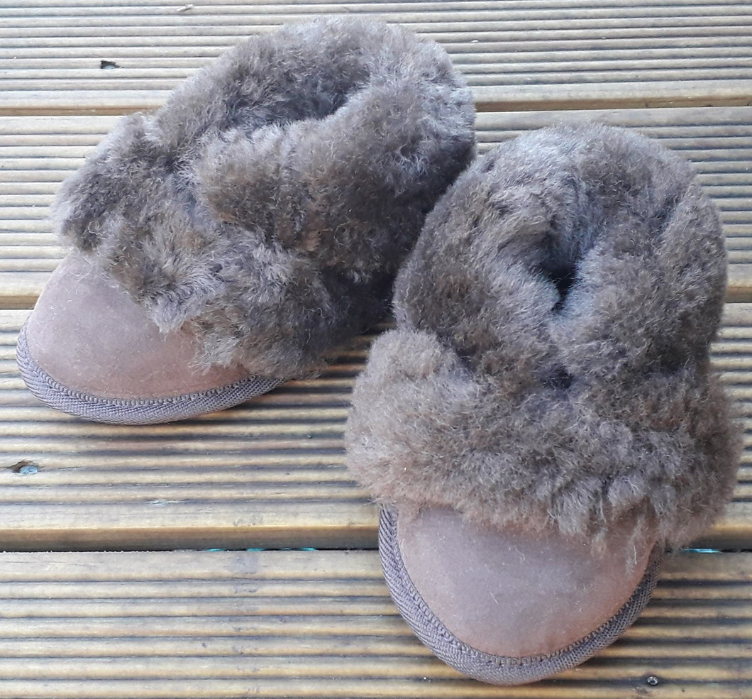 Snowberries babies snug slippers