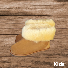 Load image into Gallery viewer, Child&#39;s Sheepskin Boots

